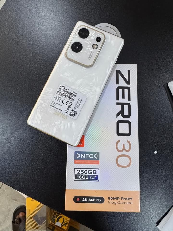 ORIGINAL ZERO 30 16GB,RAM/256GB